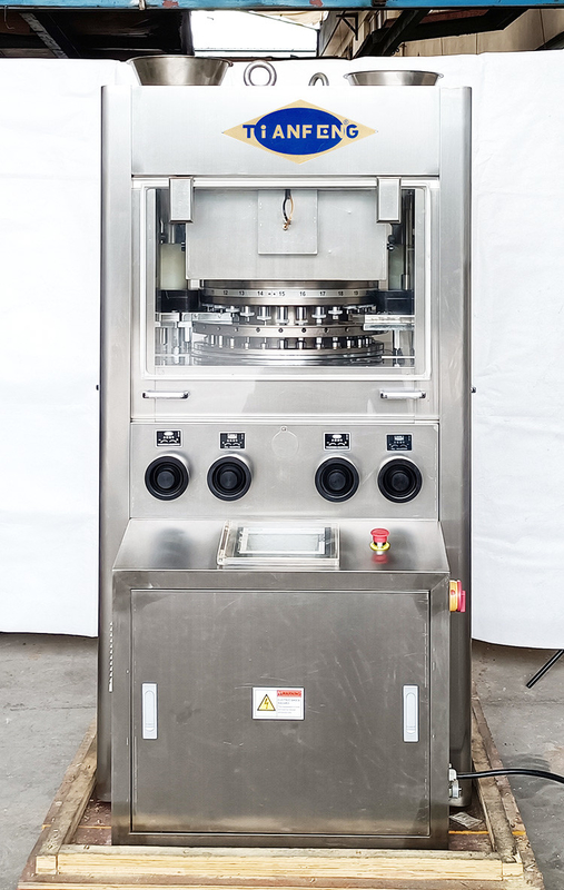 Type rotatoire pharmaceutique automatique 5.5KW de machine de compression de Tablette de pilule