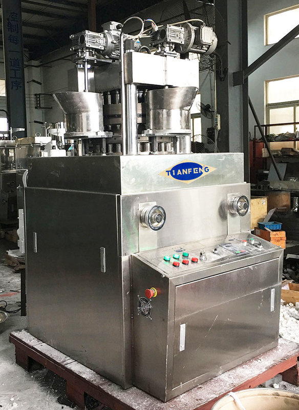 Une nouvelle machine de fabrication de crucibles en céramique de type rotatif ZPW25