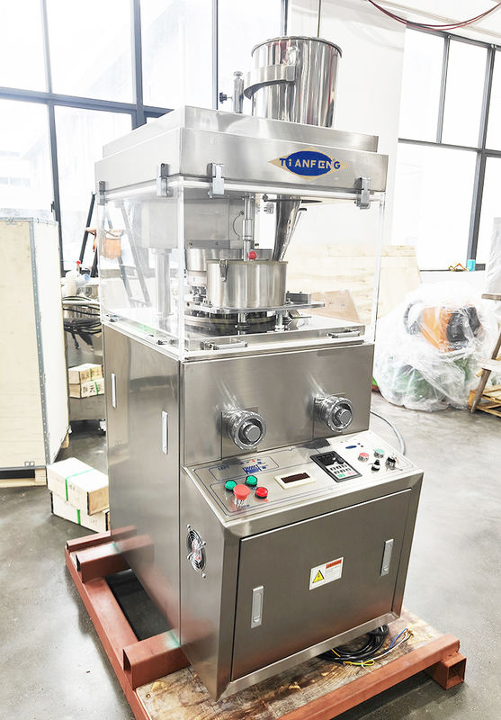 Industrie pharmaceutique Machine de presse à rouleaux de comprimés avec une puissance de 2,2 kW et une sortie maximale de comprimés de 16200 pièces/h