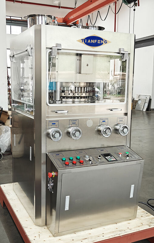 Machine de compression de comprimés avec station de poinçonnage multi 45 Conception pour une capacité de production élevée et une qualité uniforme des comprimés