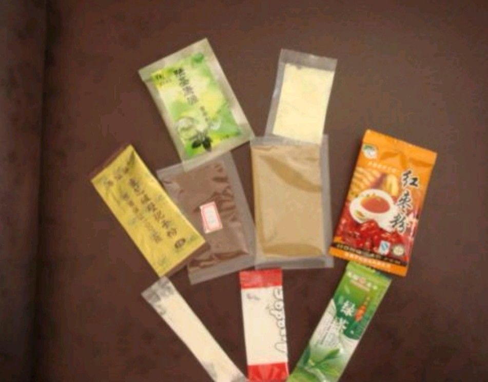 Machine de conditionnement liquide de papier de sachet petite série de la machine à emballer de sachet DXDK pour des granules